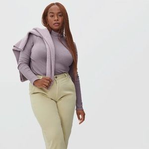 Everlane Tissue Turtleneck in Dusty Lavender